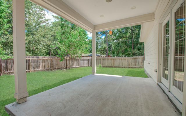 10572 Twin Oak Drive, Conroe, TX 77385