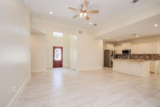 10572 Twin Oak Drive, Conroe, TX 77385