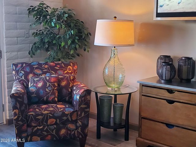 3737 E TURNEY Avenue 131, Phoenix, AZ 85018