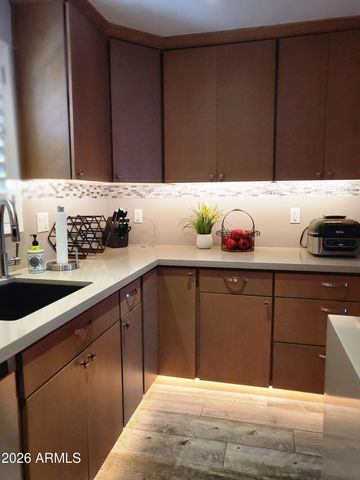 3737 E TURNEY Avenue 131, Phoenix, AZ 85018