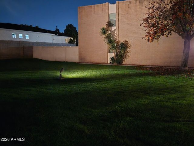 3737 E TURNEY Avenue 131, Phoenix, AZ 85018