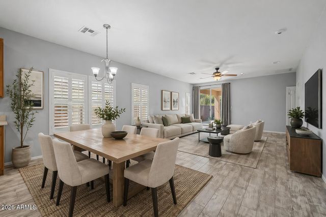 6440 W SOPHIE Lane, Laveen, AZ 85339