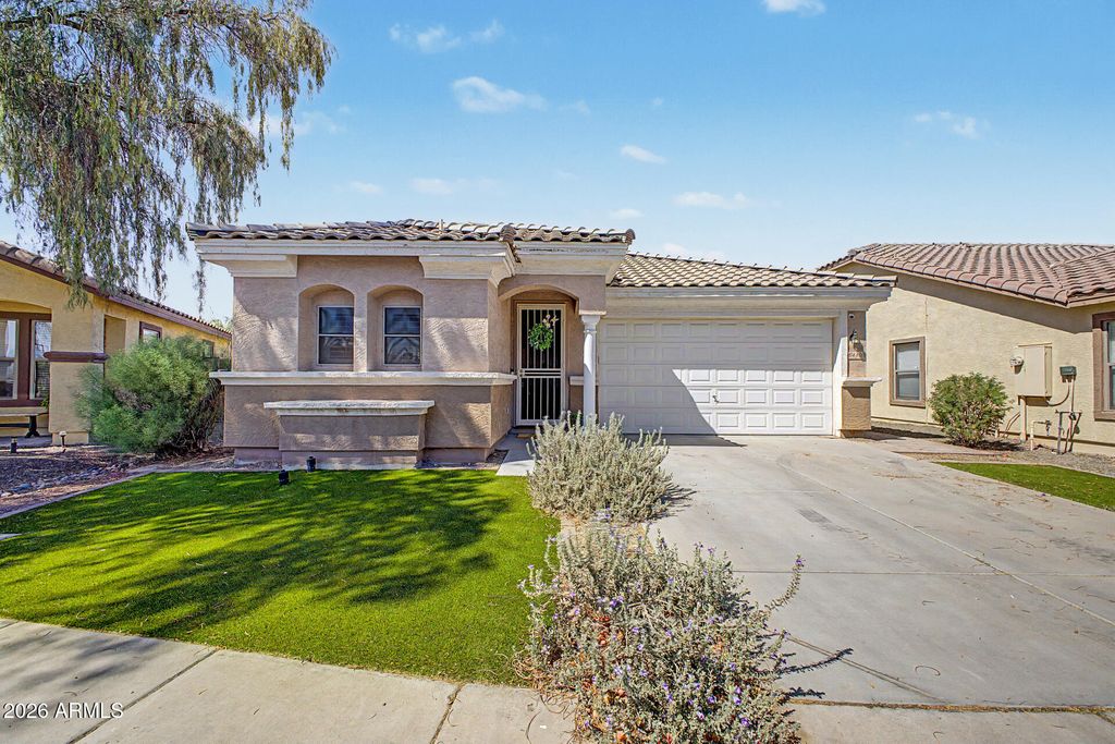 6440 W SOPHIE Lane, Laveen, AZ 85339