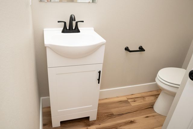 1285 N London Place, Republic, MO 65738