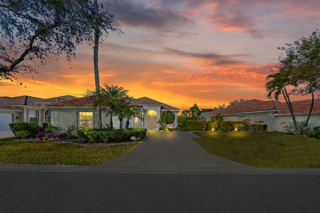 2699 Muskegon Way, West Palm Beach, FL 33411