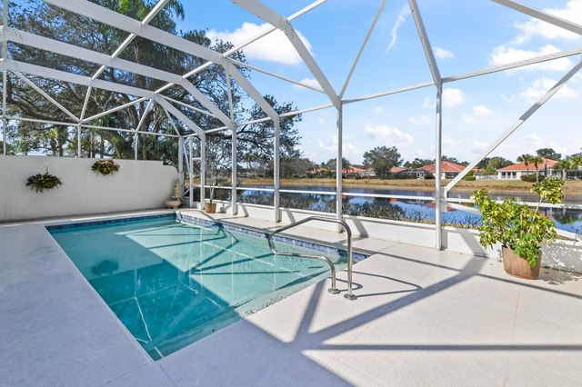 2699 Muskegon Way, West Palm Beach, FL 33411