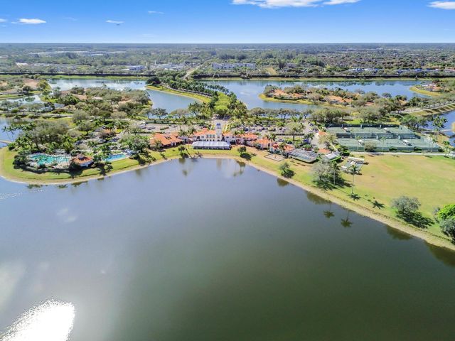 2699 Muskegon Way, West Palm Beach, FL 33411