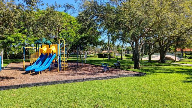 2699 Muskegon Way, West Palm Beach, FL 33411
