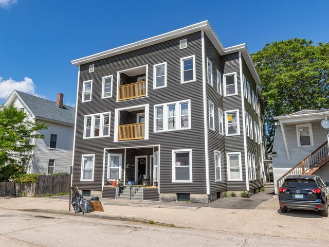 51 Ash Street, Manchester, NH 03104