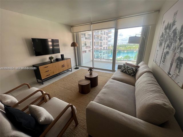 5161 Collins Avenue 1211, Miami Beach, FL 33140