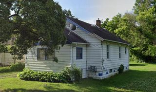 228 E Russell Avenue, Flint, MI 48505