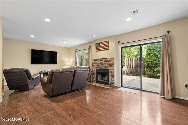 193 Pear Drive, Marlboro, NJ 07746