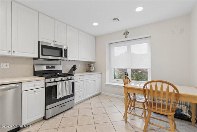 193 Pear Drive, Marlboro, NJ 07746