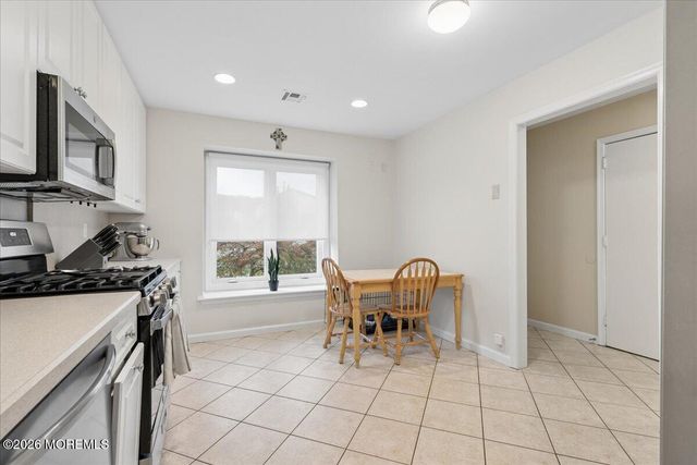 193 Pear Drive, Marlboro, NJ 07746