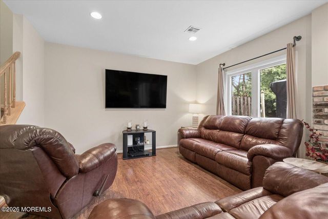 193 Pear Drive, Marlboro, NJ 07746