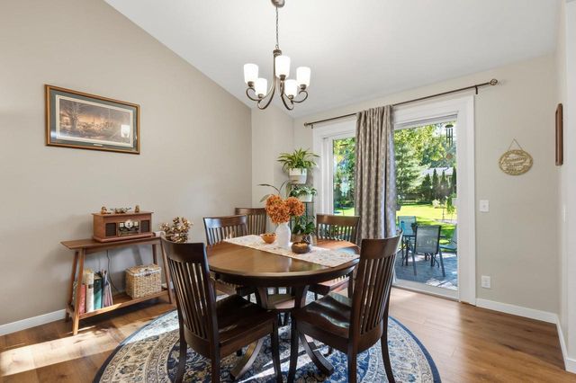 2307 White Oak Trail, Oregon, WI 53575