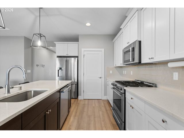 2652 S SOCKEYE Dr, Ridgefield, WA 98642