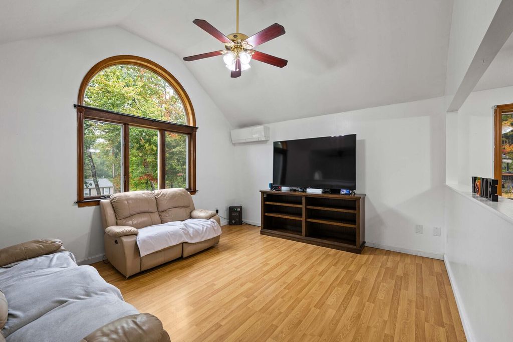 81 Mayfair Way, Waterboro, ME 04061 — photo 4