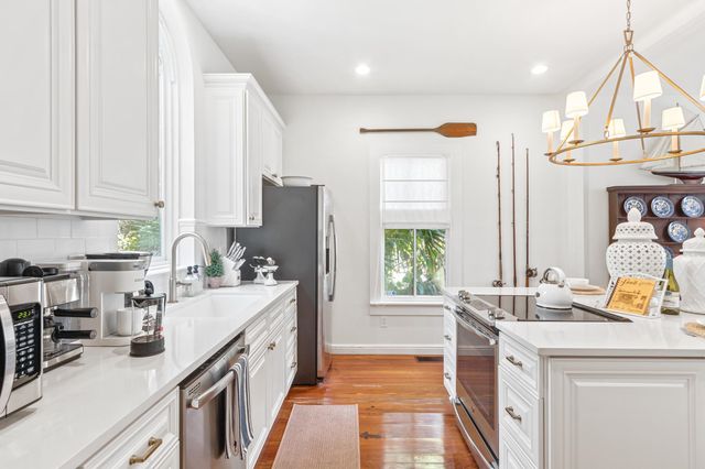 8 Sevilla St, St Augustine, FL 32084