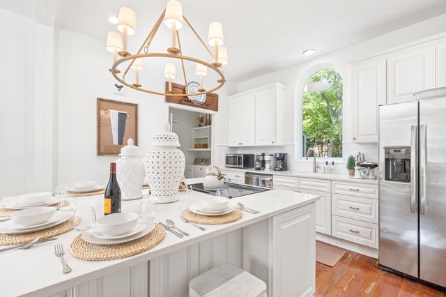 8 Sevilla St, St Augustine, FL 32084