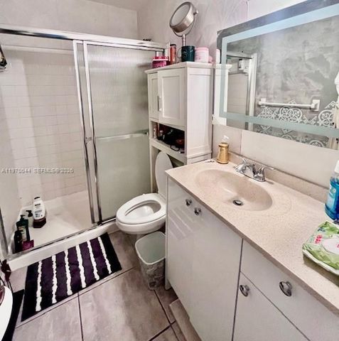 10076 NW 6th Street 201, Pembroke Pines, FL 33024