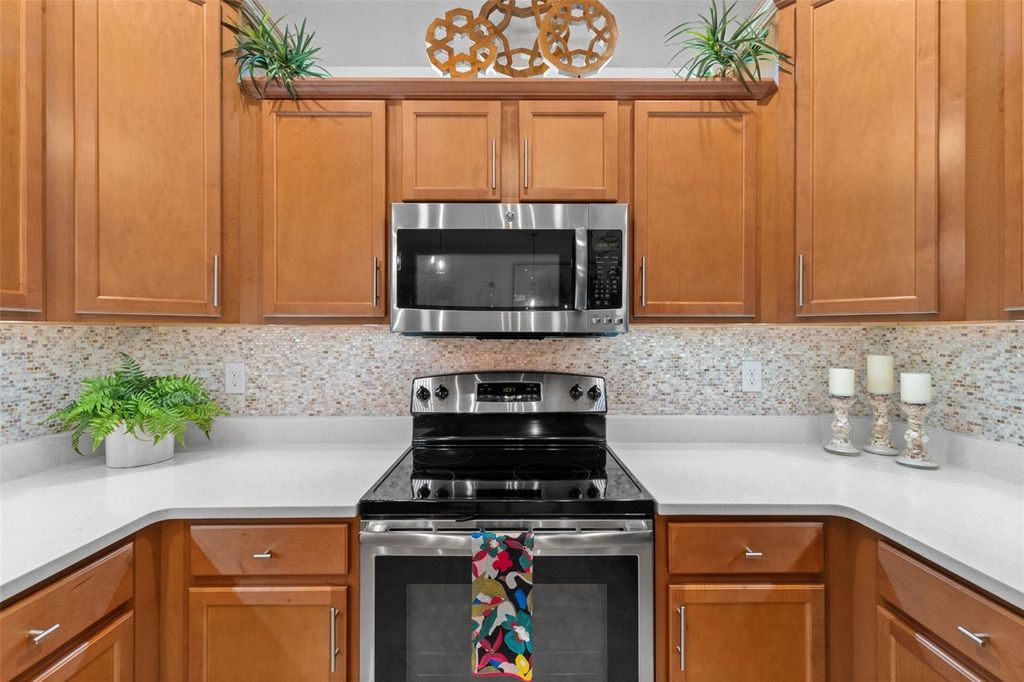 Image 21 of property listing at 20219 TESORO DRIVE, Venice, FL 34293