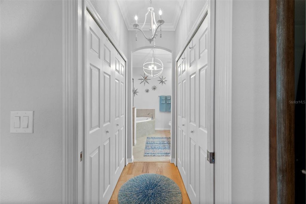 Image 35 of property listing at 20219 TESORO DRIVE, Venice, FL 34293