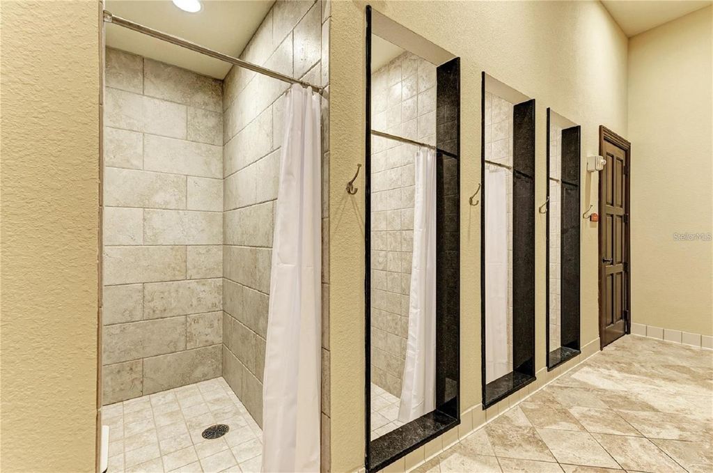 Image 76 of property listing at 20219 TESORO DRIVE, Venice, FL 34293