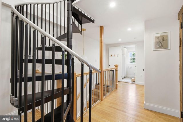 312 N BROAD ST, Lancaster, PA 17602