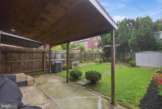 312 N BROAD ST, Lancaster, PA 17602