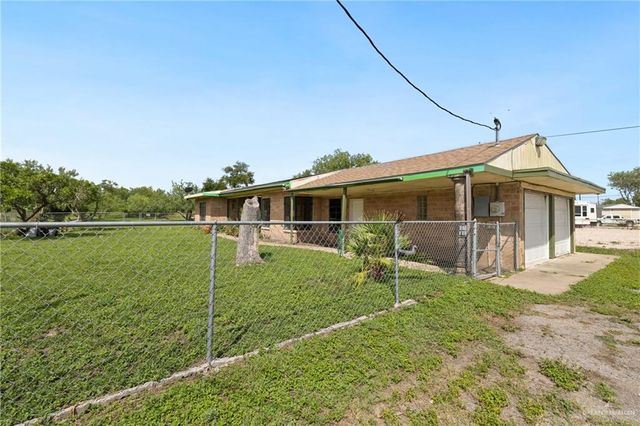 942 E Stenger Street, San Benito, TX 78586