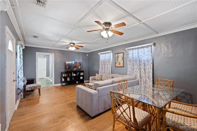 942 E Stenger Street, San Benito, TX 78586