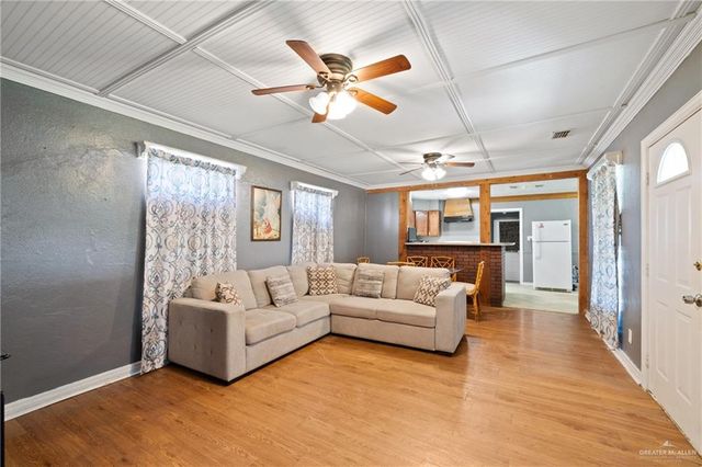 942 E Stenger Street, San Benito, TX 78586