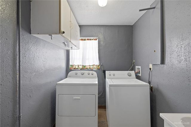 942 E Stenger Street, San Benito, TX 78586