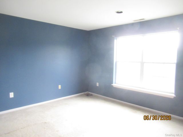 23 Marian Court, Warwick, NY 10990