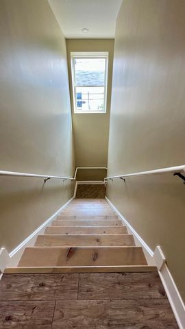12 S 3rd Street B, St. Charles, IL 60174