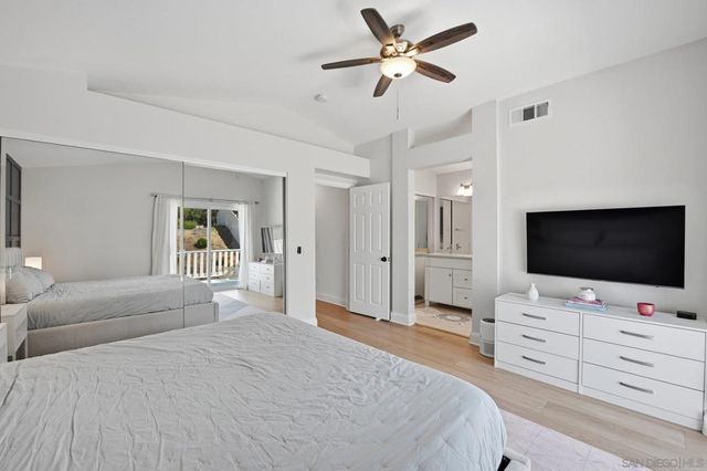 2323 Brookhaven Pass, Vista, CA 92081