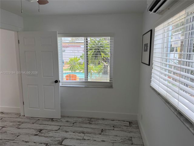 3837 NE 17th Ave, Pompano Beach, FL 33064