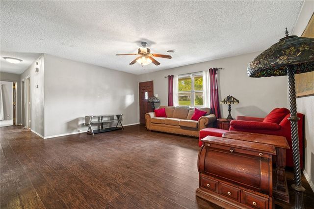 1010 A Street, Barling, AR 72923