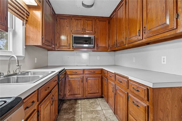 1010 A Street, Barling, AR 72923