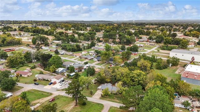 1010 A Street, Barling, AR 72923
