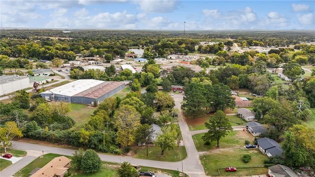 1010 A Street, Barling, AR 72923