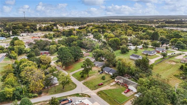 1010 A Street, Barling, AR 72923