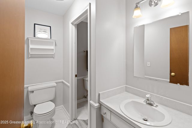 6165 E Innkeepers Court 76, East Lansing, MI 48823