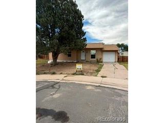 9748 Clayton Cir, Denver, CO 80229