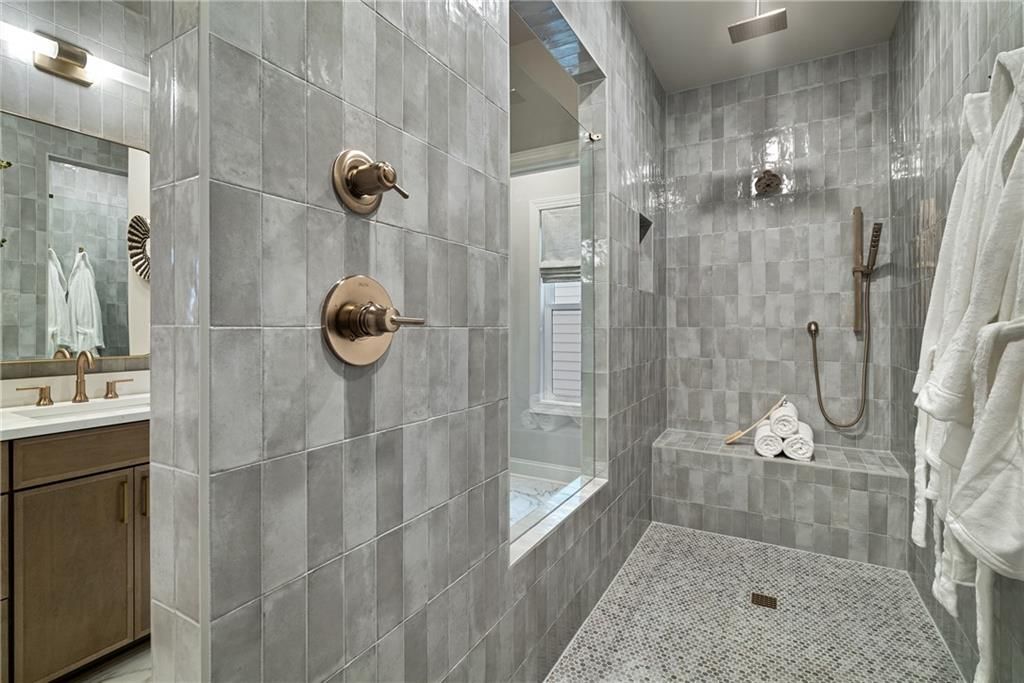 Image 27 of property listing at 649 Summitt Hill Way, Cumming, GA 30040