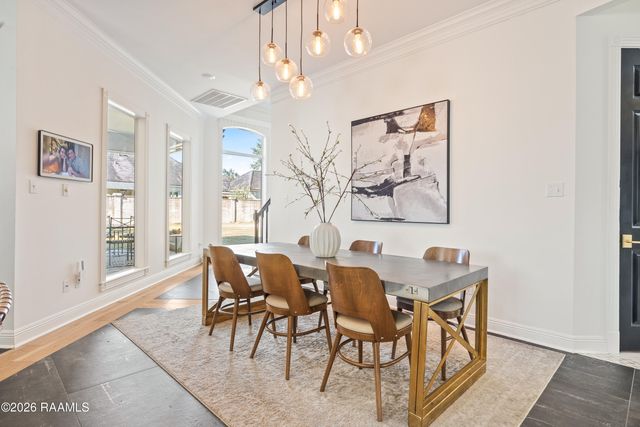 504 W Bayou Parkway, Lafayette, LA 70503