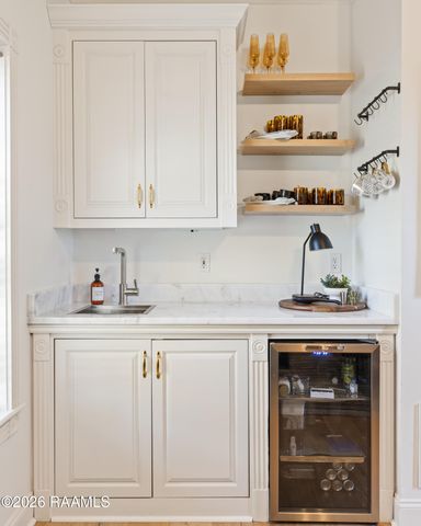 504 W Bayou Parkway, Lafayette, LA 70503