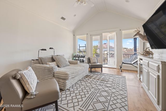 504 W Bayou Parkway, Lafayette, LA 70503