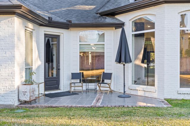 504 W Bayou Parkway, Lafayette, LA 70503